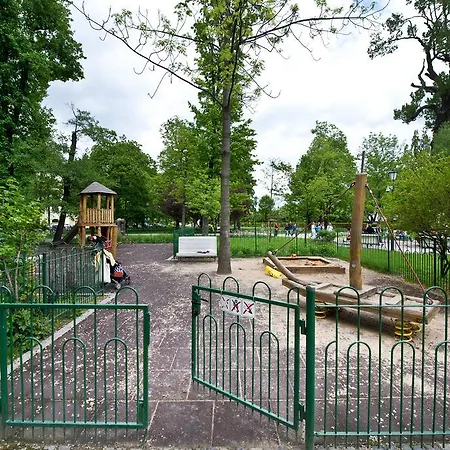 Bryza Przy Molo, Parku I Placu Zabaw Apartamento *