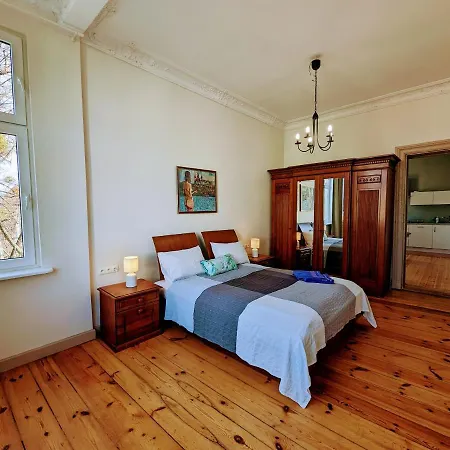 شقة Bryza Przy Molo, Parku I Placu Zabaw سوبوت