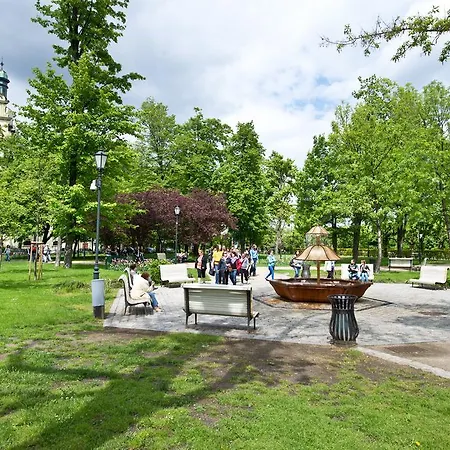 Bryza Przy Molo, Parku I Placu Zabaw شقة سوبوت