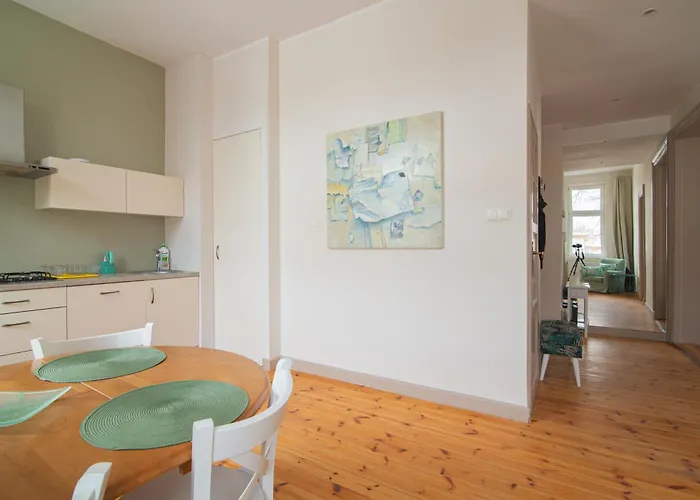 Bryza Przy Molo, Parku I Placu Zabaw Apartament *